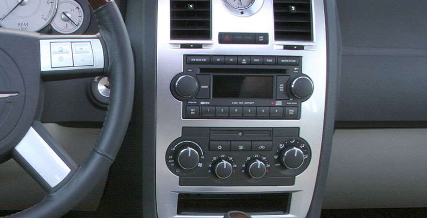 Chrysler 300C (2005-2007)