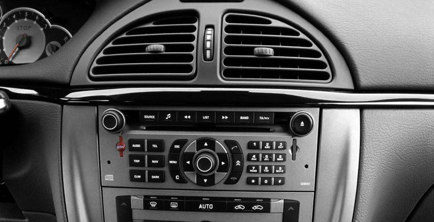 Citroen C5 1 DIN rádió keret (2004-2007)